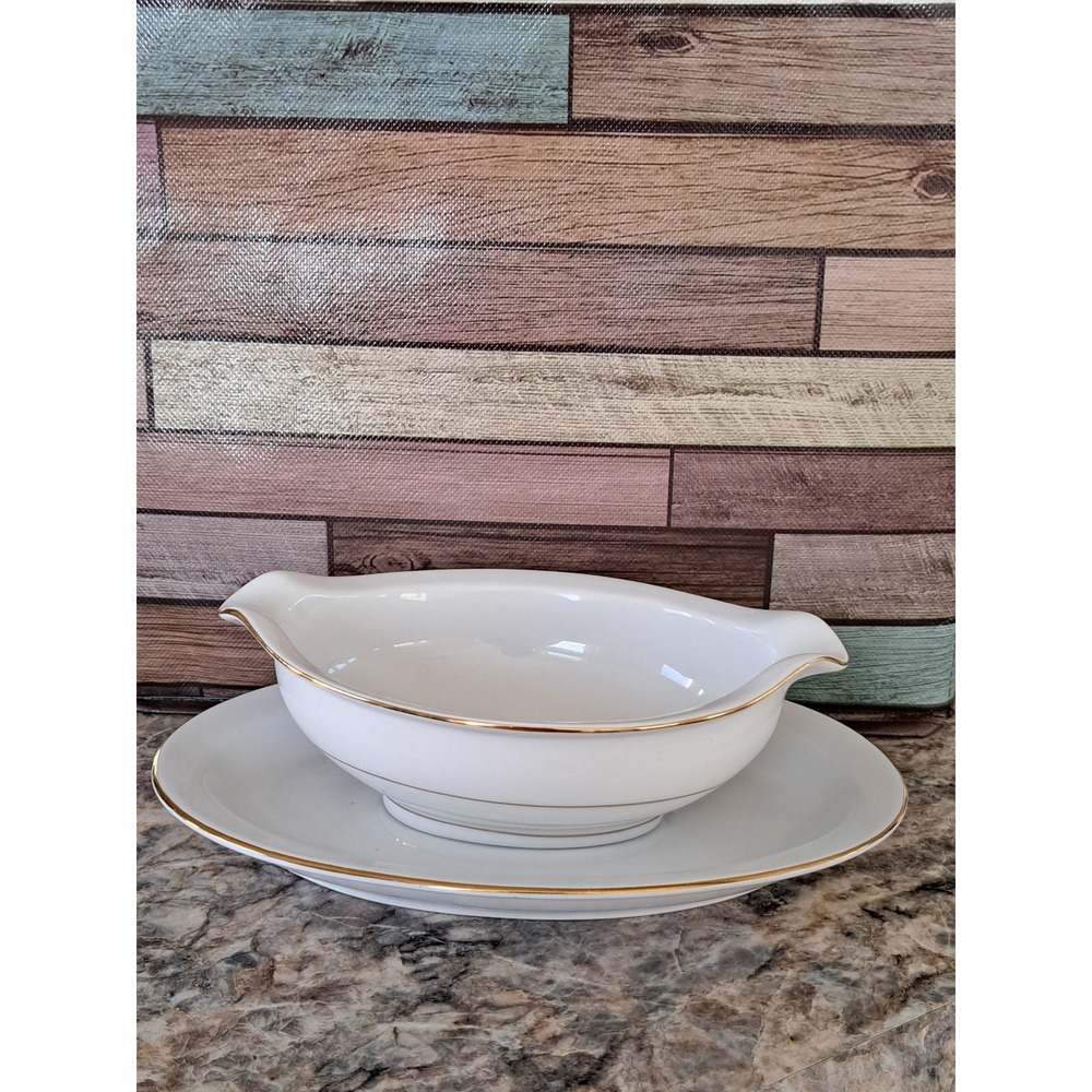 Lynns Fine China Gravy Boat with Attached Underplate White Gold Trim Serving